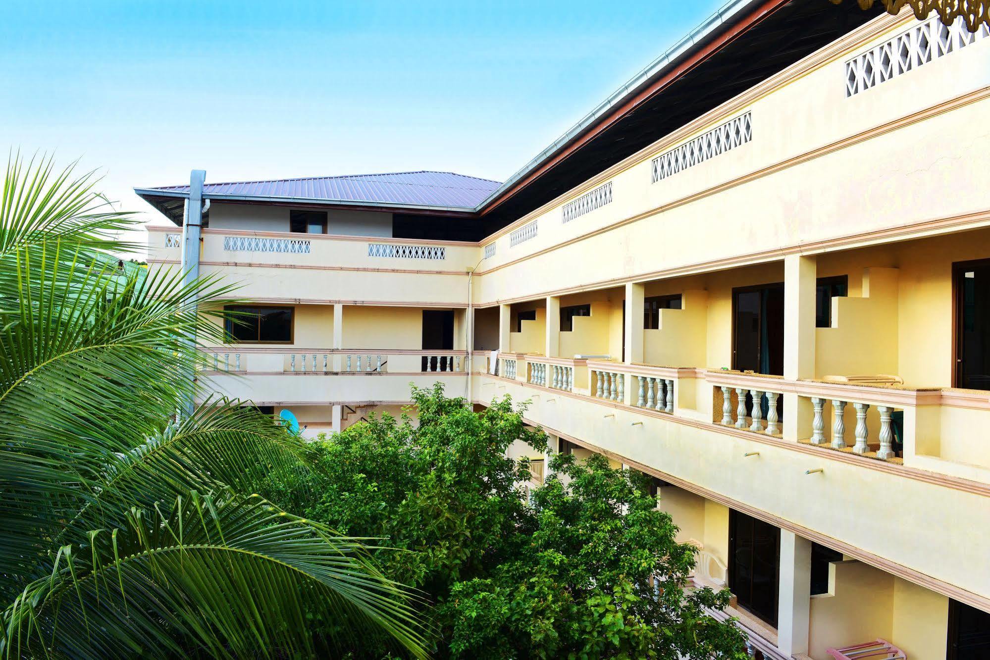 Coconut Grove Hotel Samui شاطئ تشاوينغ المظهر الخارجي الصورة