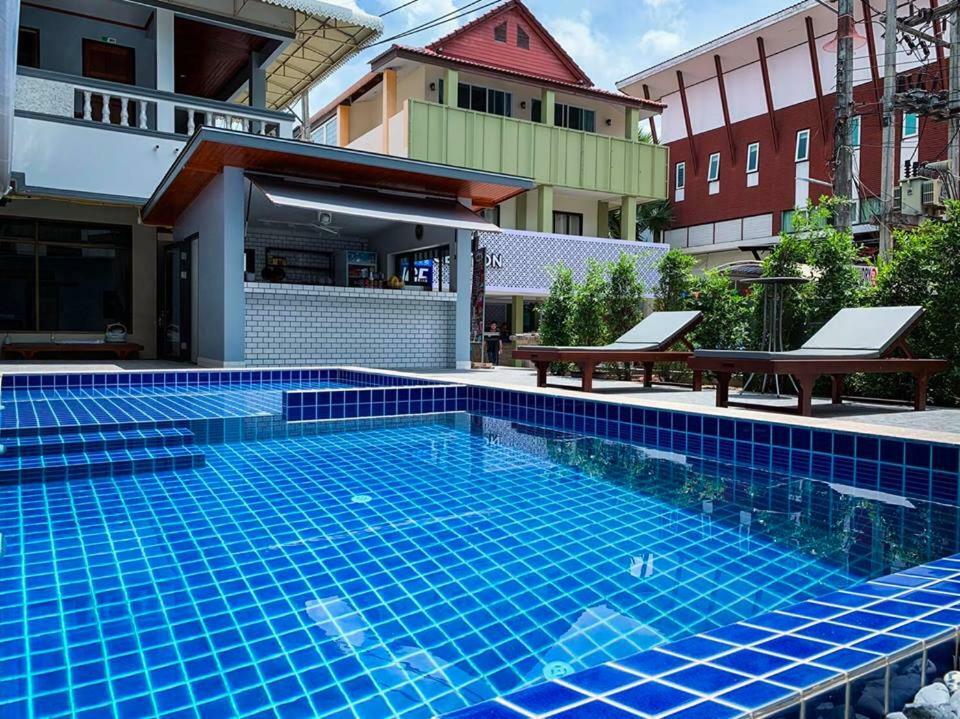 Coconut Grove Hotel Samui شاطئ تشاوينغ المظهر الخارجي الصورة